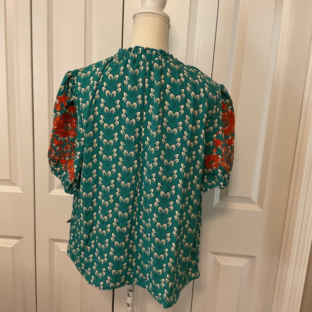 SHEIN Green Floral Blouse - Picture 12 of 15
